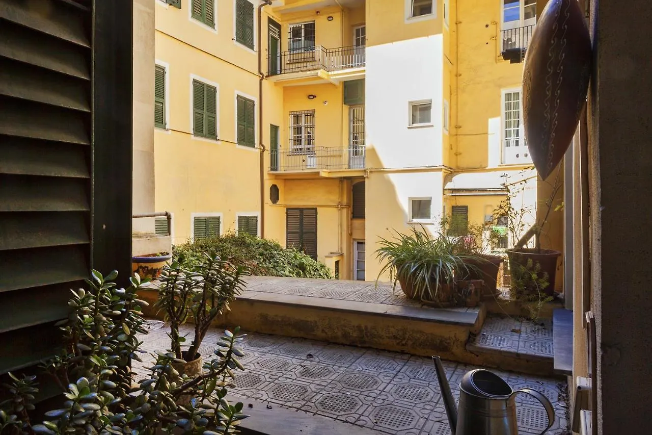 A Lovely Nest In The City By Wonderful Italy Cenova İtalya