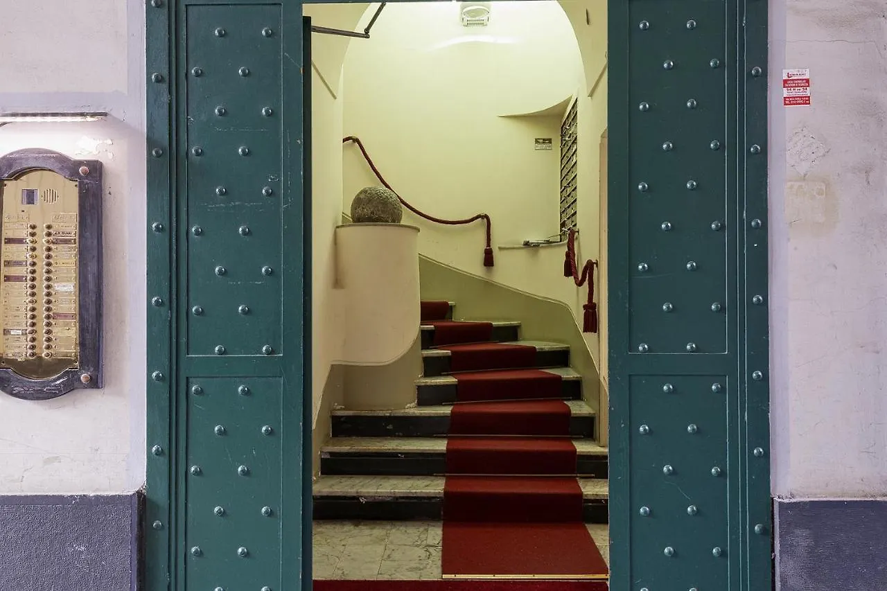 A Lovely Nest In The City By Wonderful Italy Genoa Apartment